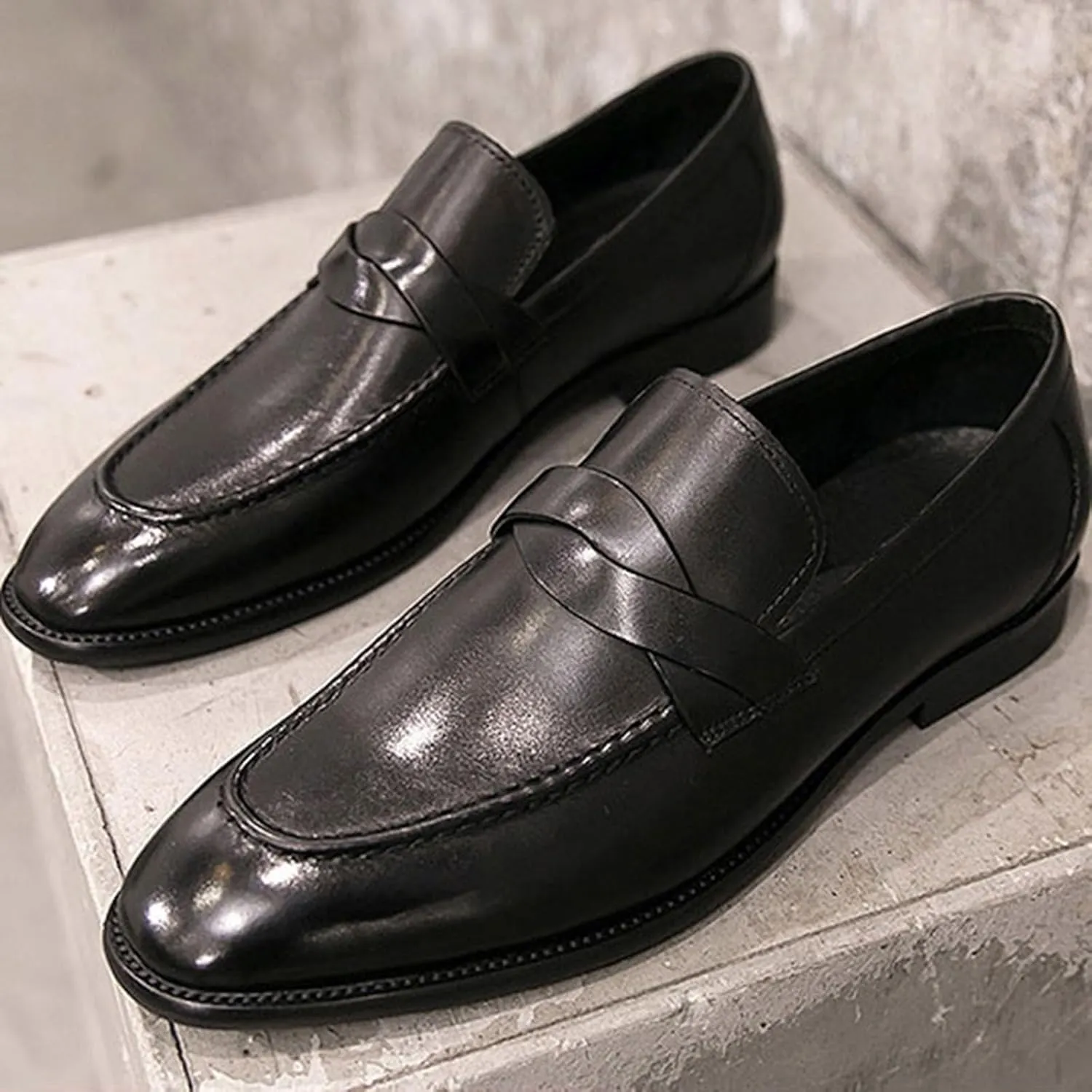 Men's Loafers Casual Dress Shoes Slip on Shoes for Men Comfortable Business Work Shoes